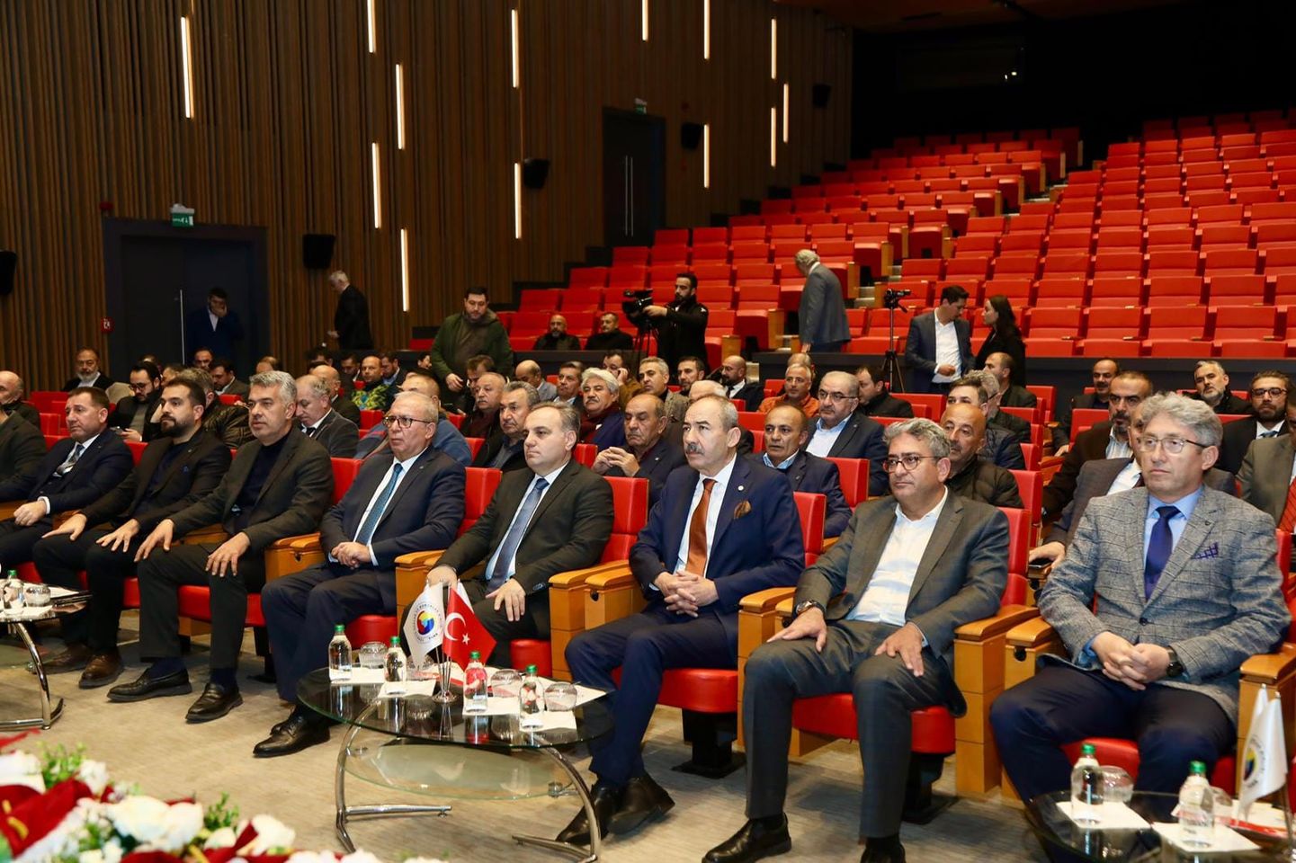 Erciyes Üniversitesi Rektörü Prof. Dr. Fatih Altun, Kasım Ayı Meclis toplantısında ORAKAF'23 Fuarı hakkında önemli detayları paylaştı.