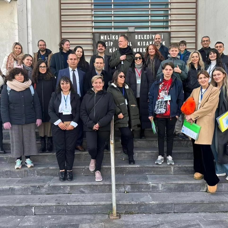 Melikgazi Belediyesi, uluslararası bir projede robotik ve STEM alanında önemli bir etkinliğe ev sahipliği yaptı.