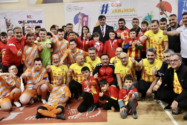 Kocasinan Belediyesi, Engelliler Günü'nde galibiyet kazandı!