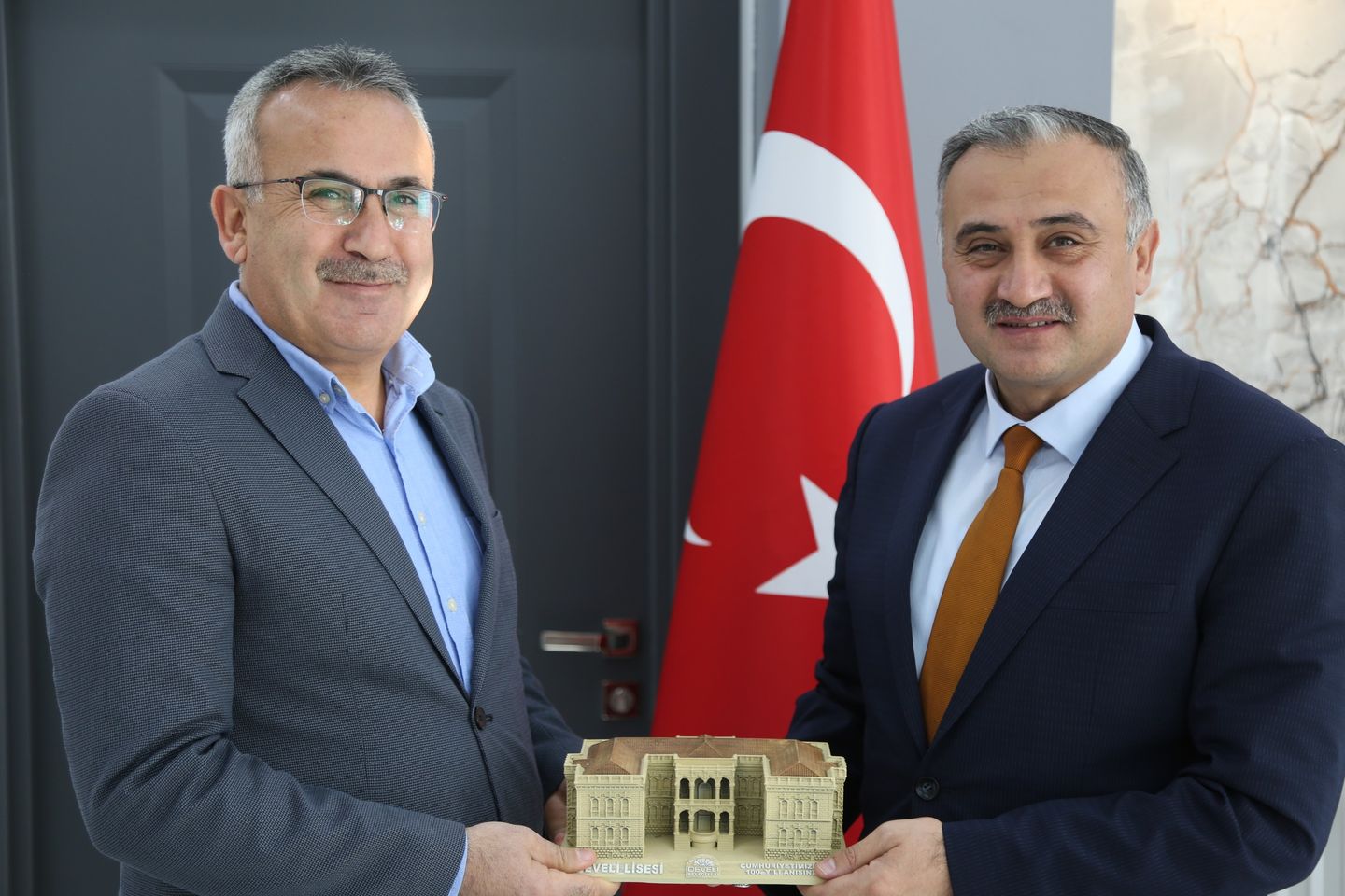 Develi Belediyesi, Gençlere Yönelik Spor Projelerine Destek Sağlıyor