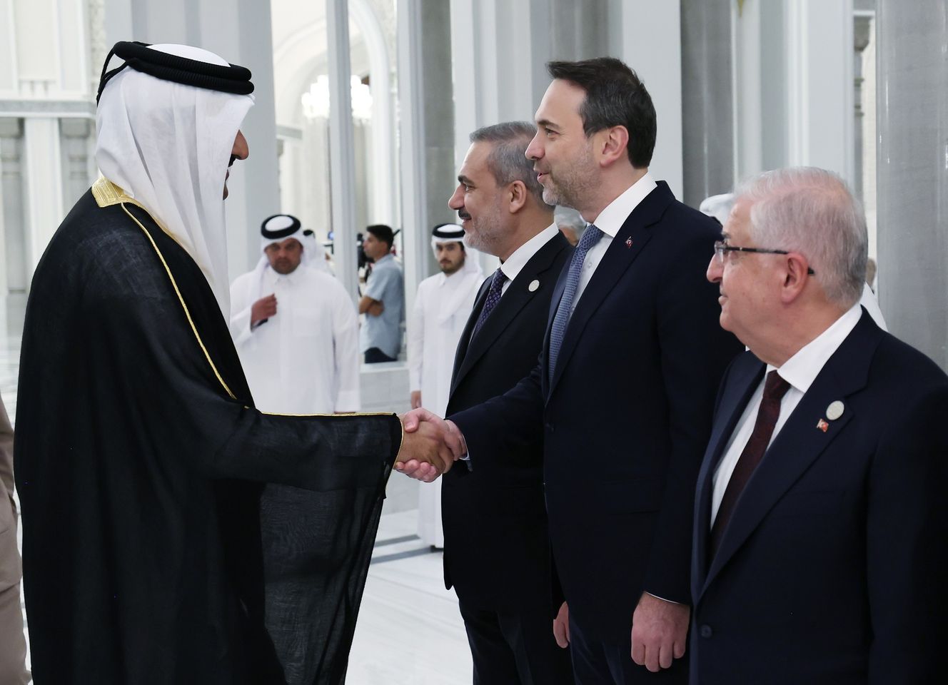 Türkiye ve Katar arasında enerji sektöründe iş birliği pekişiyor.