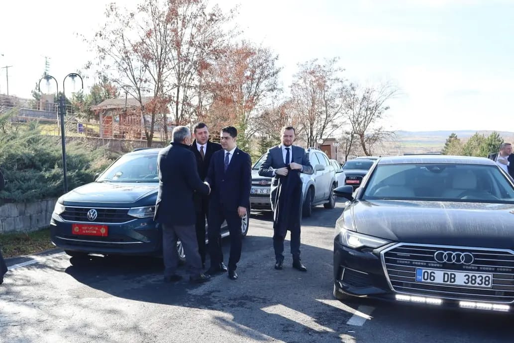 MHP'nin Kayseri İl Örgütü, Alparslan Türkeş'in memleketinde hizmet atağına geçti.