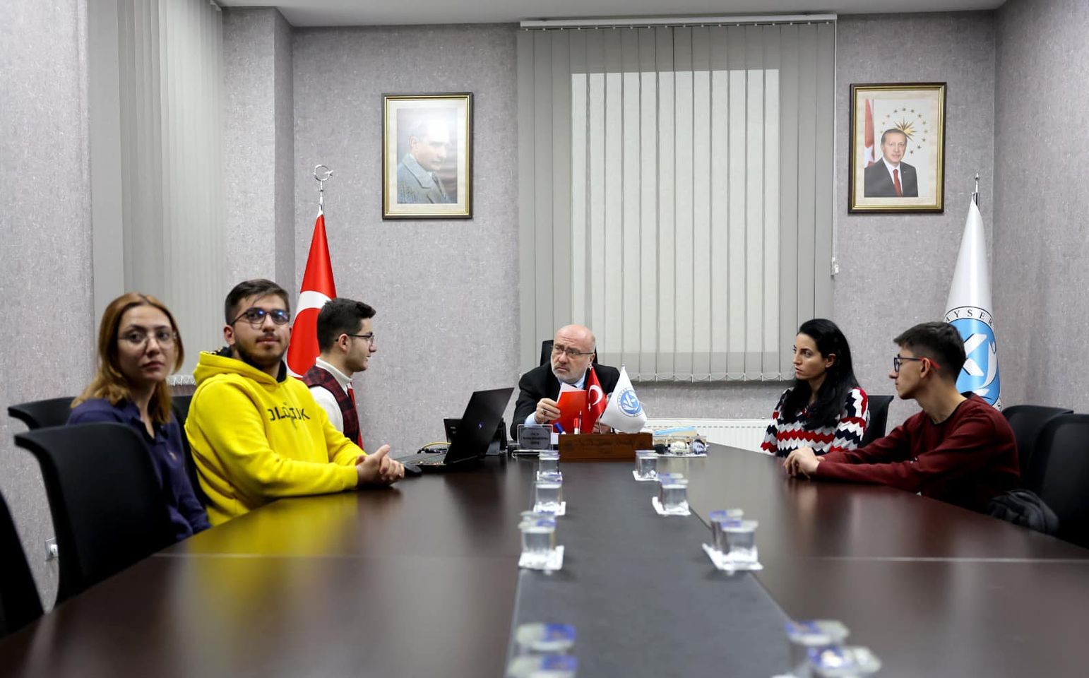 Kayseri Üniversitesi'ndeki Mühendislik Kulübü BÜRKÜT, Teknofest Elektrikli Araç Yarışları'na hazırlanıyor.