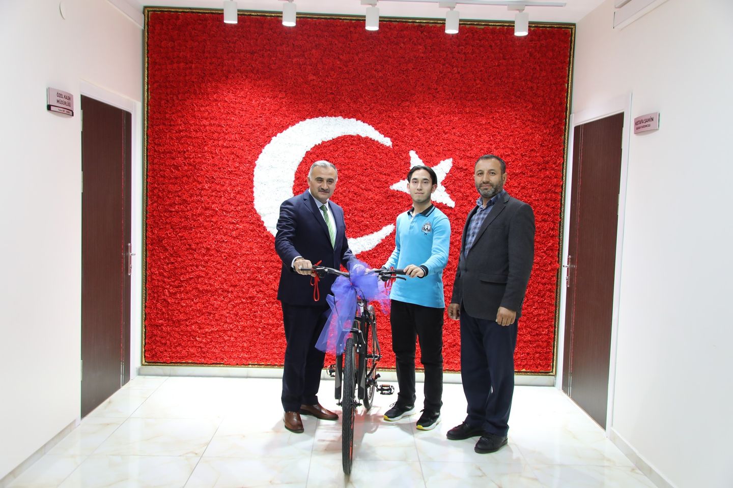 Develi Belediyesi, öğrencinin ulusal bir başarı elde ettiği 