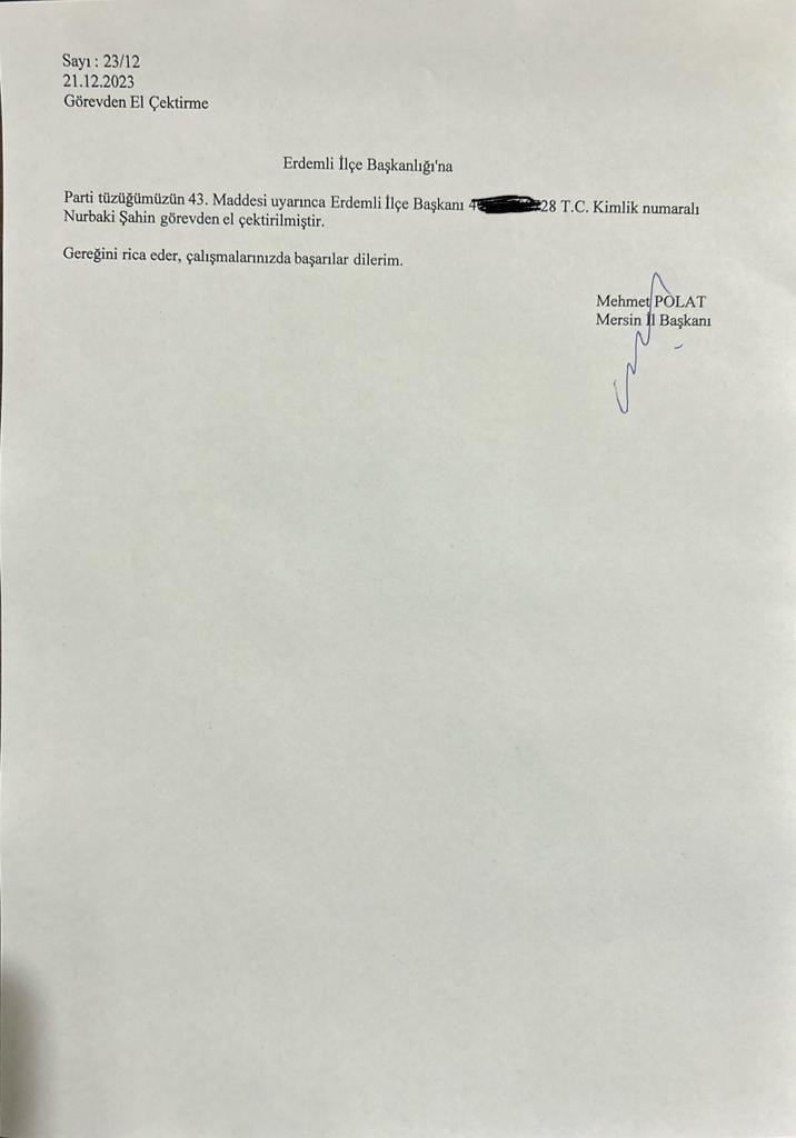 Saadet Partisi Kayseri Milletvekili Mahmut Arıkan, Erdemli İlçe Başkanı'nın İsrail'e domates ihracatı yaptığı gerekçesiyle görevden alındığını açıkladı.