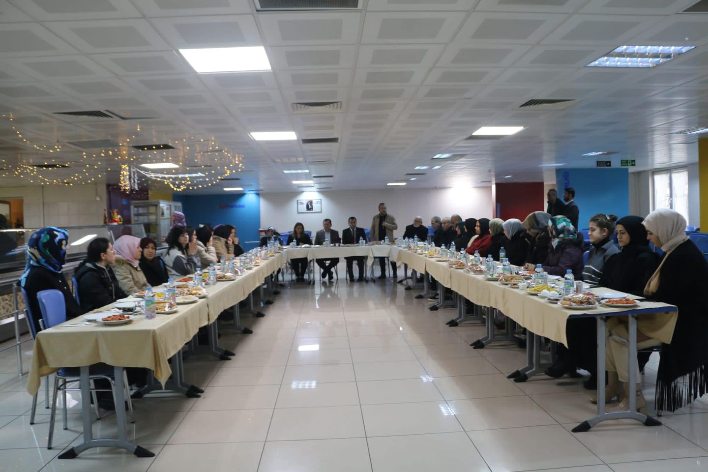 Kayseri'de Gençler Şehit Aileleriyle Buluştu: Toplumsal Dayanışma Programı Gerçekleştirildi