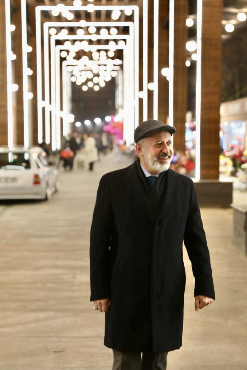 Kocasinan Belediyesi, Kayseri'ye renkli bir soluk getiren yeni caddesini açtı.