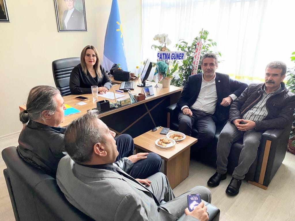 İYİ Parti Kayseri İl Başkanı, Kocasinan İlçe Başkanı'na Hayırlı Olsun Ziyaretinde Bulundu