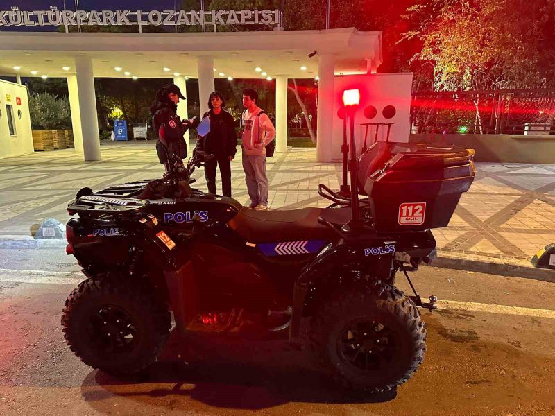 İzmir'de ATV'li Polisler Yılbaşı Denetiminde
