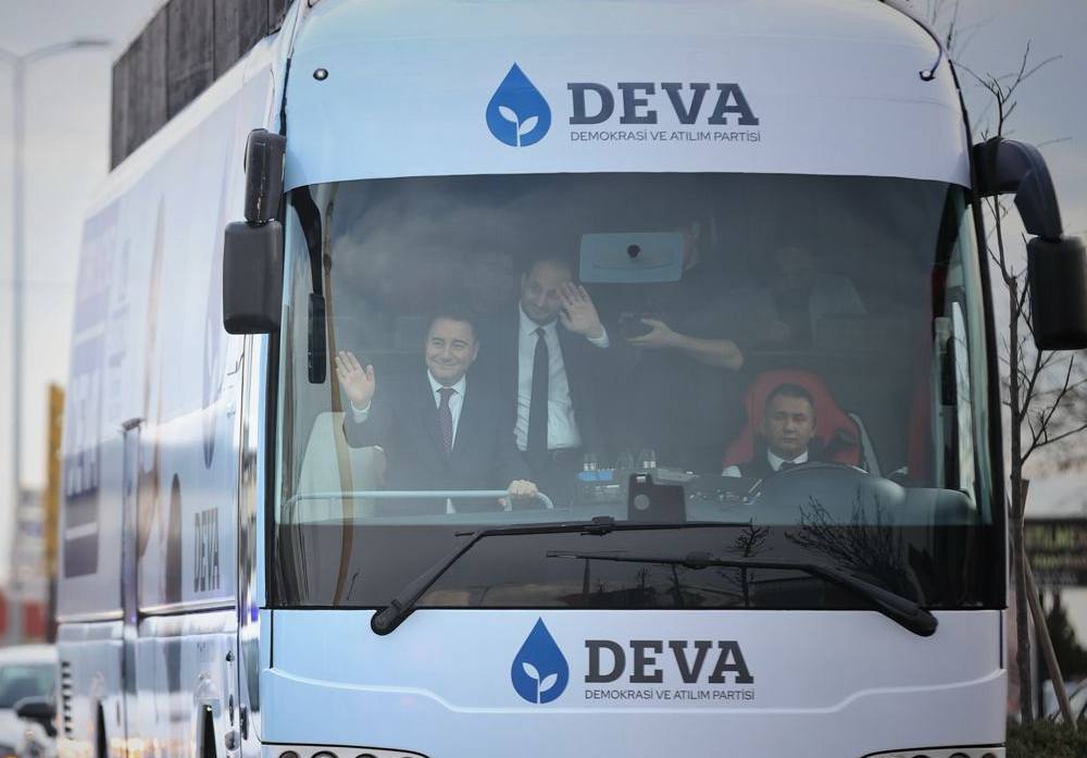 DEVA Partisi Etimesgut'ta Halkla Buluştu