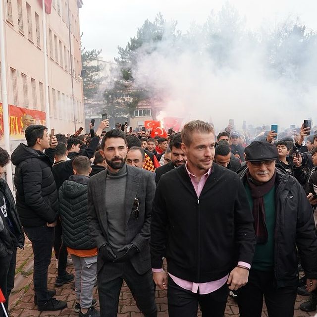 Kayserispor, Öğrencilerle Buluşarak Toplumla İlişkilerini Güçlendiriyor