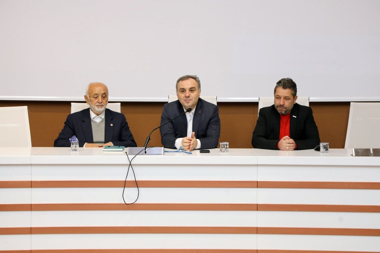 Erciyes Üniversitesi Rektörü Prof. Dr. Fatih Altun, Gönüllü Kültür Kuruluşlarıyla İş Birliği İçin Toplantı Yaptı