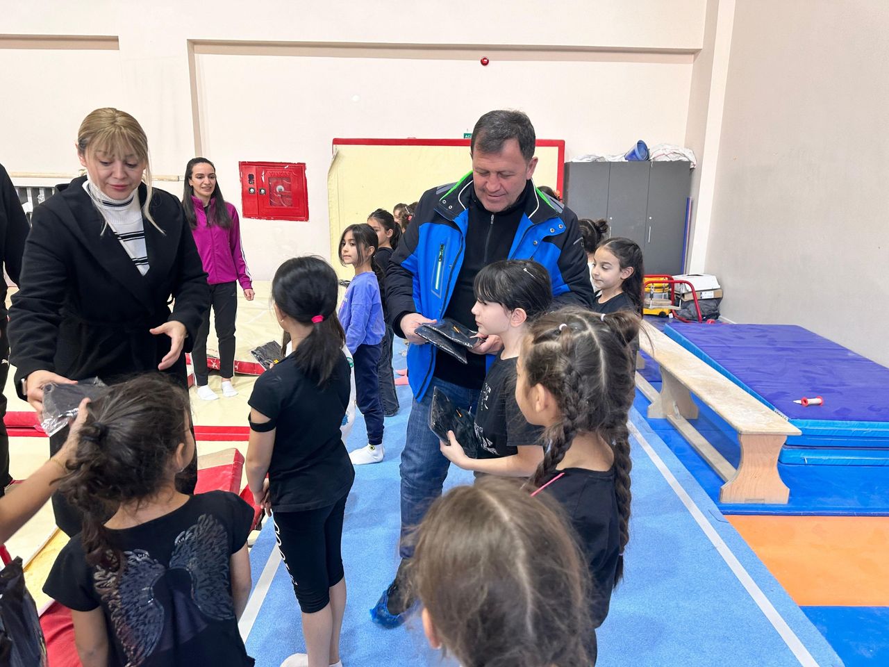 Kayseri'de Sporun Minik Yıldızlarına Müdürden Sıcak Ziyaret
