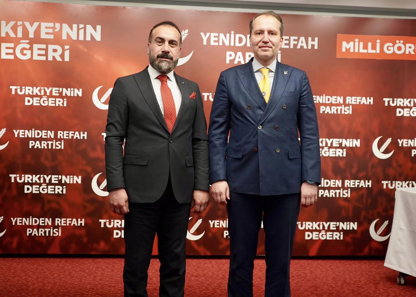 Yeniden Refah Partisi, İpekyolu ilçesi için Mehmet Bilici'yi belediye başkan adayı olarak belirledi.