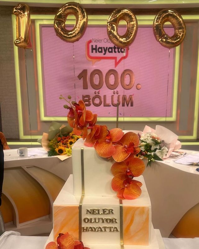 Hakan Ural, 1000. bölüm başarısını izleyicilerle kutluyor