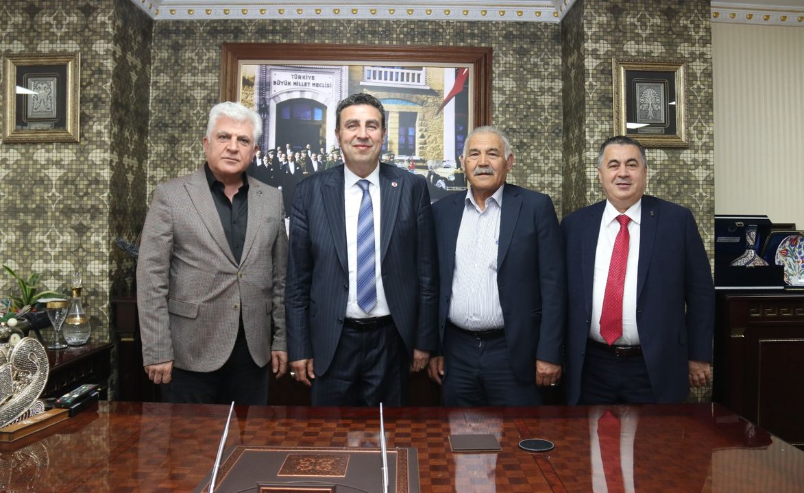 Nevşehir Esnaf ve Sanatkarlar Birliği Başkanı Mehmet Pınarbaşı, Sivas Esnaf ve Sanatkarlar Odaları Birliği'nde Çalışma Ziyareti Gerçekleştirdi
