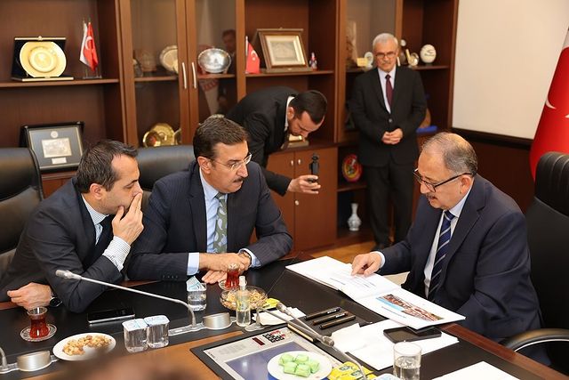 AK Parti Malatya Milletvekili Abdurrahman Babacan, Çevre Bakanı İle Kentsel Dönüşüm Toplantısı Gerçekleştirdi