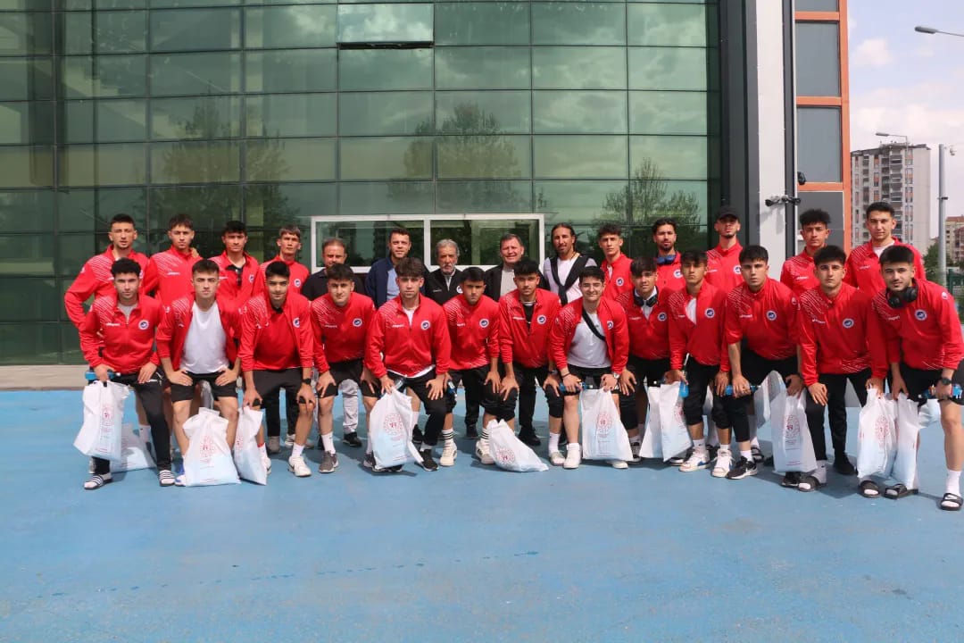 Kayseri'de Genç Sporculara Büyük Destek