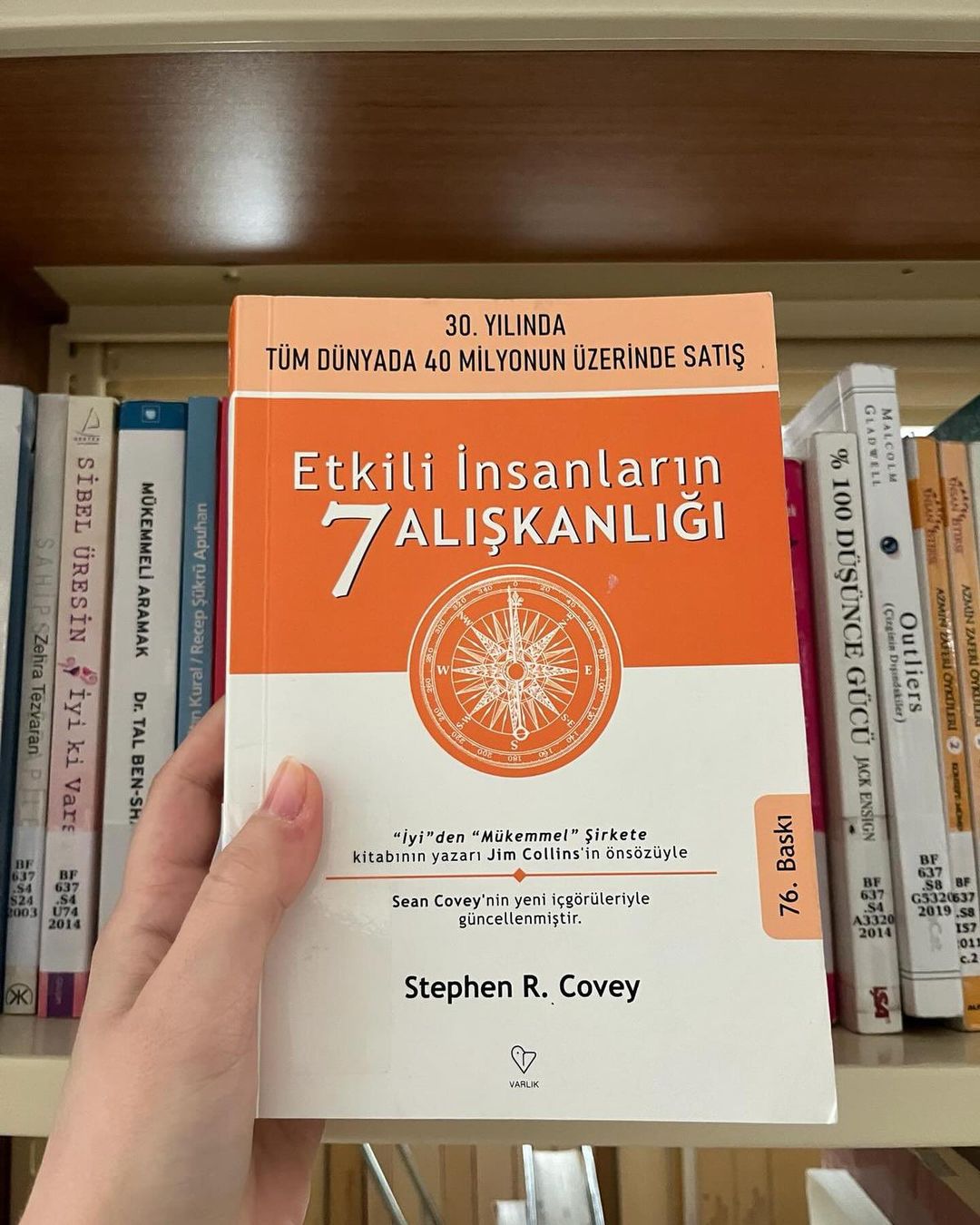 Univeriste Kütüphanesinde Kitap Önerileri