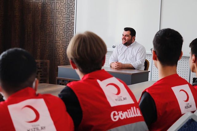 Malatya'da Liseli Grup Kitap Okuma Halkası Oluşturdu