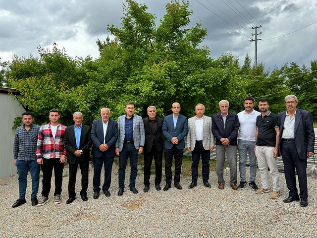 AK Parti Milletvekili Bülent Tüfenkci Ve Yeşilyurt Belediye Başkanı İlhan Geçit, Mahalle Ziyaretinde Buluştu