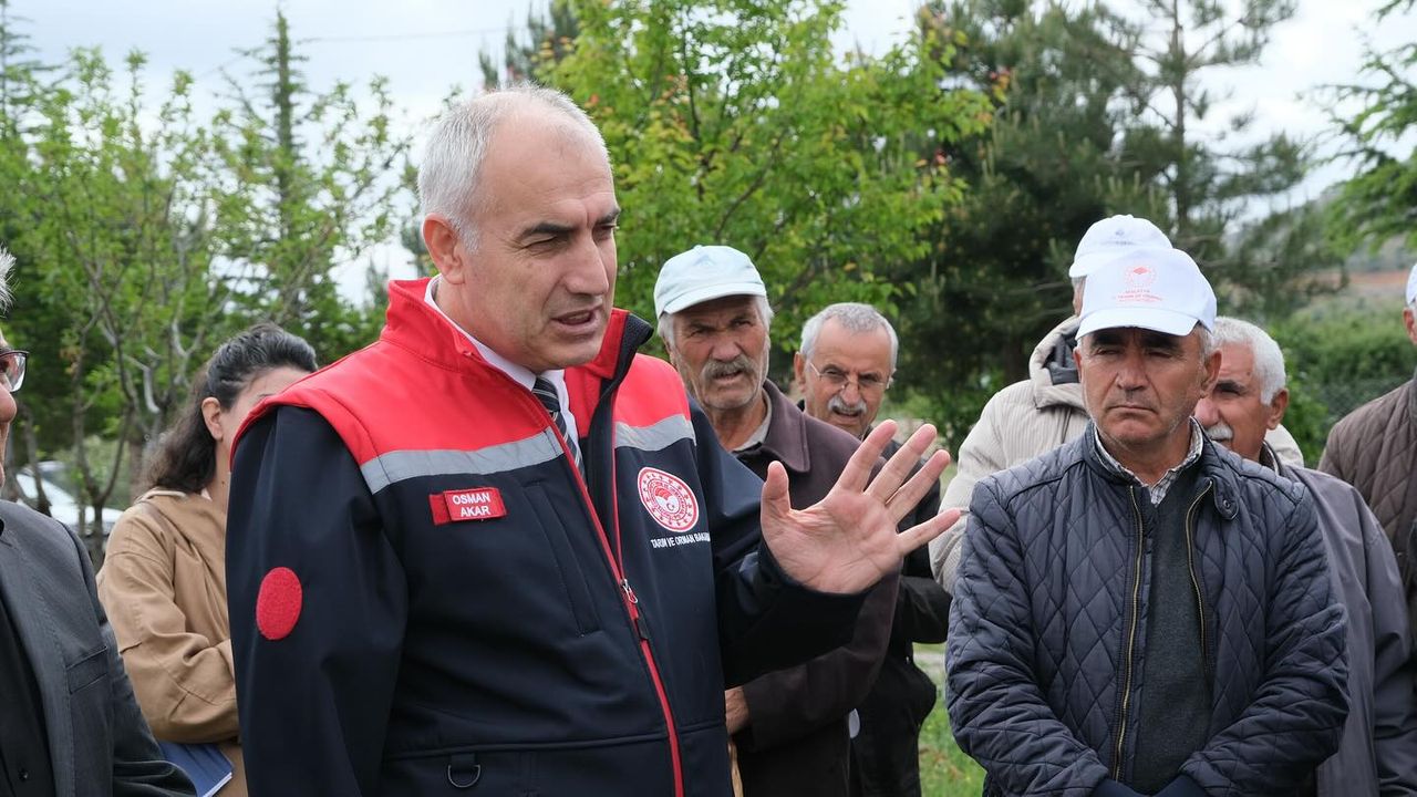 “Bağ Entegre Mücadelesi” Projesiyle Çiftçilere Eğitim Verildi