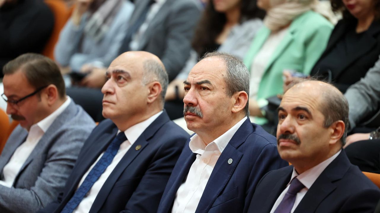 Kayseri Ticaret Odası Başkanı Ömer Gülsoy, Uluslararası Hukuk Sempozyumunda Konuşma Yaptı