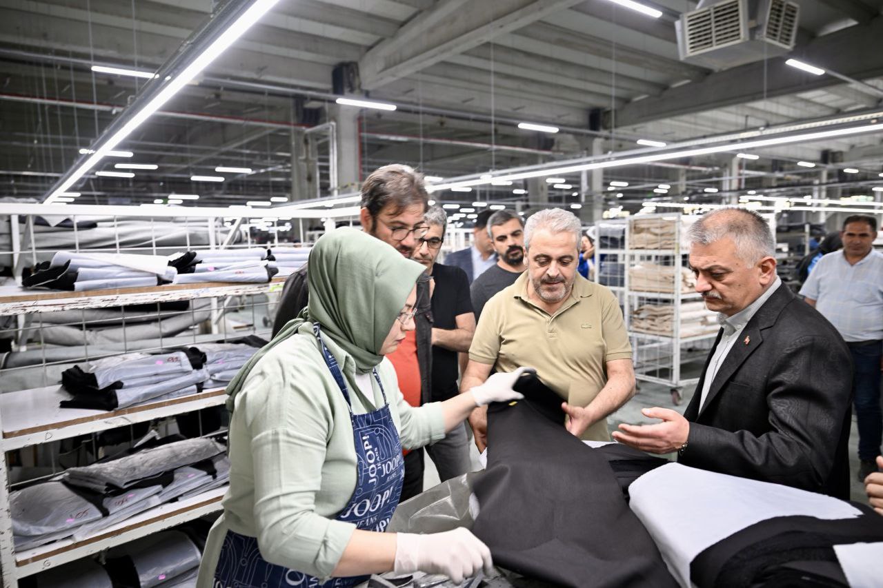 Vali Ersin Yazıcı, Malatya 2.Organize Sanayi Bölgesinde Fabrikaları Ziyaret Etti