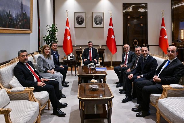AK Parti Milletvekili Abdurrahman Babacan, Cumhurbaşkanı Yardımcısı Cevdet Yılmaz'ı Ziyaret Etti