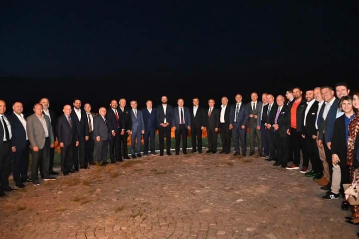 
    Nevşehir Valisi Ali Fidan İş İnsanlarıyla Buluştu
  
