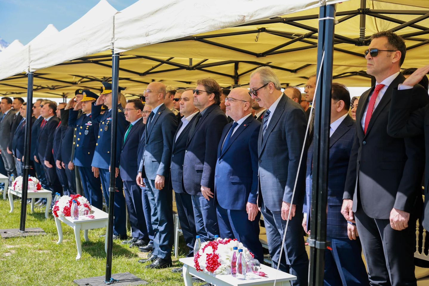 Kayseri Üniversitesi Rektörü Prof. Dr. Kurtuluş Karamustafa Gençlerle Bayram Coşkusunu Paylaştı