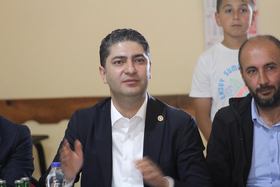 MHP Milletvekili İsmail Özdemir Pazarören'de Halkla Buluştu