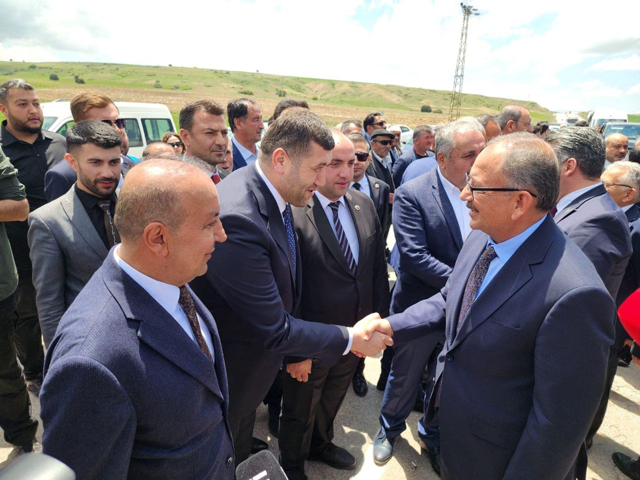 MHP Milletvekili Baki Ersoy, Pınarbaşı ilçesinde Bakan Mehmet Özhaseki'yi Karşıladı