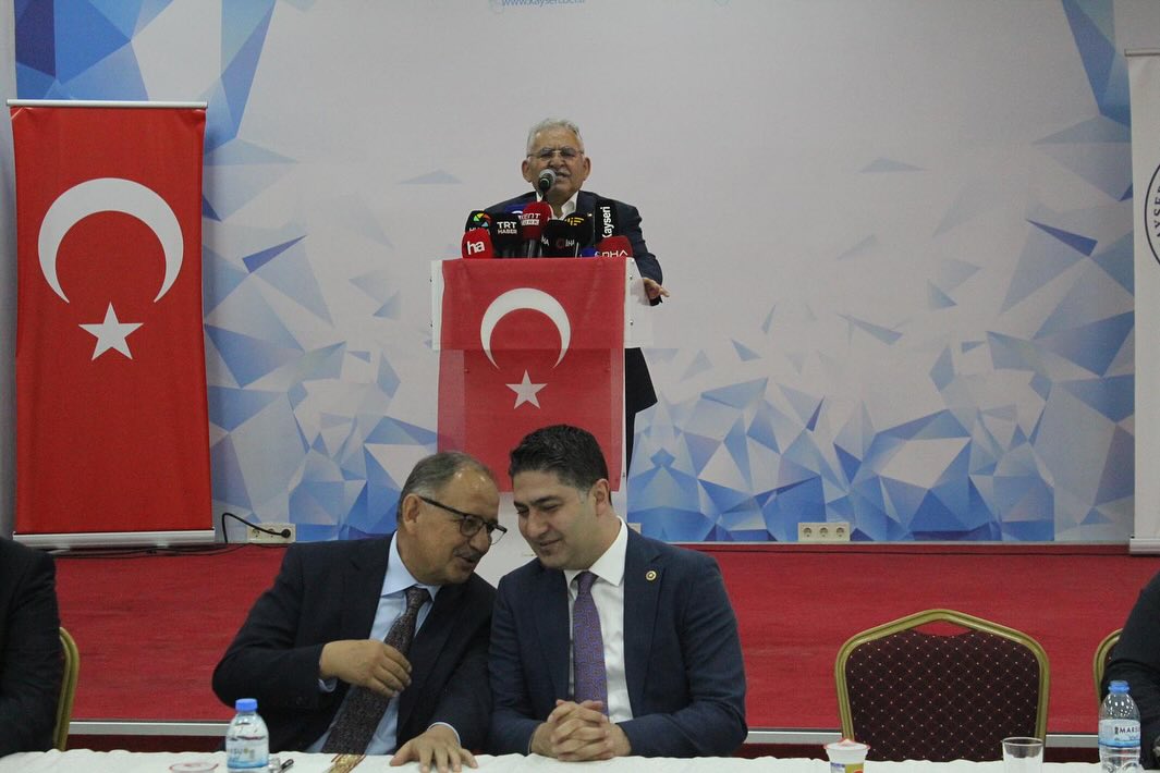 MHP Kayseri Milletvekili İsmail Özdemir, Pınarbaşı'da Vatandaşlarla Buluştu