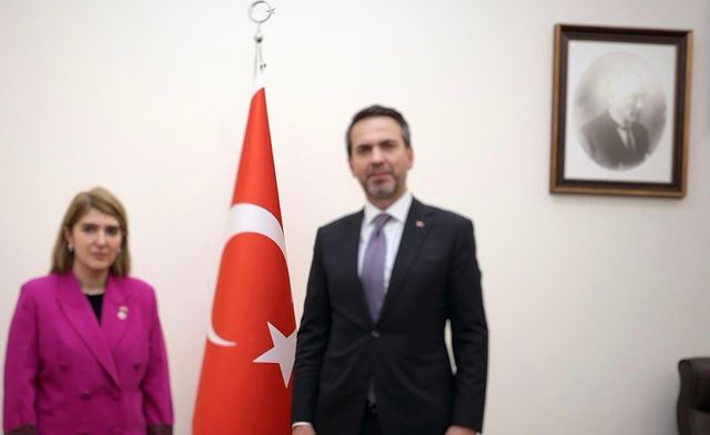 AK Parti Malatya Milletvekili İnanç Siraç Kara Ölmeztoprak, Enerji ve Doğalgaz Sorunları İçin Bakan Bayraktar ile Görüştü