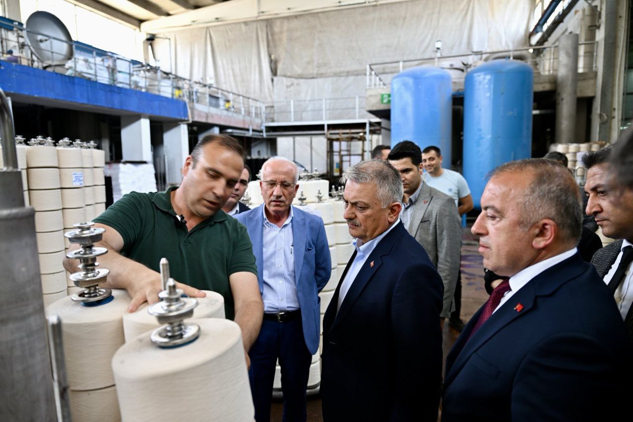 Vali Ersin Yazıcı, Türkiye Çevre Haftası etkinlikleri kapsamında tekstil firmalarını ziyaret etti