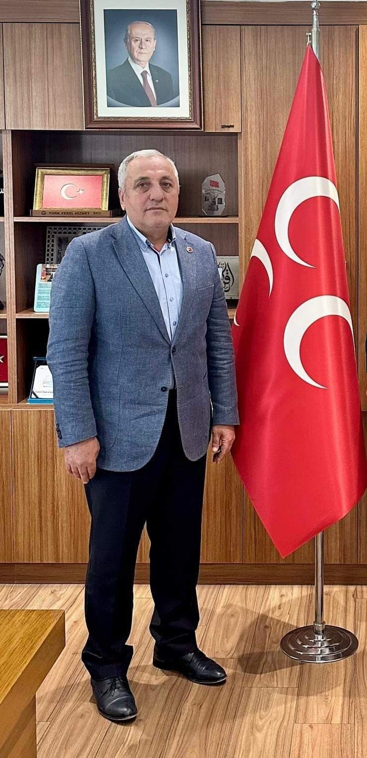 Milliyetçi Hareket Partisi İl Başkanı Seyit Demirezen Atatürk Heykeline Yapılan Saldırıyı Kınadı