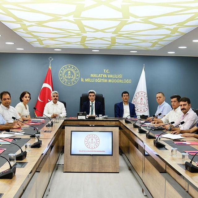 Malatya İl Milli Eğitim Müdürlüğü'nde Değerlendirme Toplantısı Yapıldı