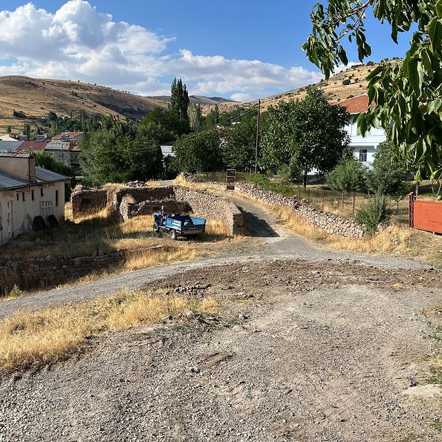Hekimhan Belediyesi'nden Yol Çalışmaları