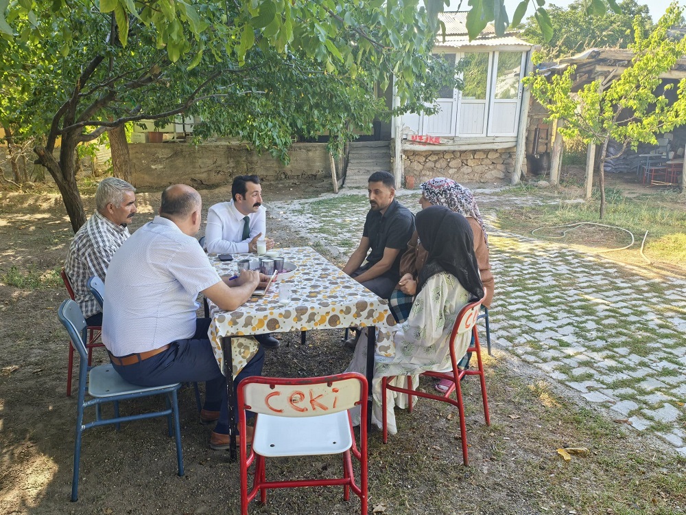 Ballıkaya Mahallesinde DİNÇ Ailesine Hane Ziyareti