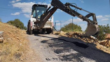 Doğanşehir Belediyesi Altyapı ve Yol Çalışmalarına Devam Ediyor