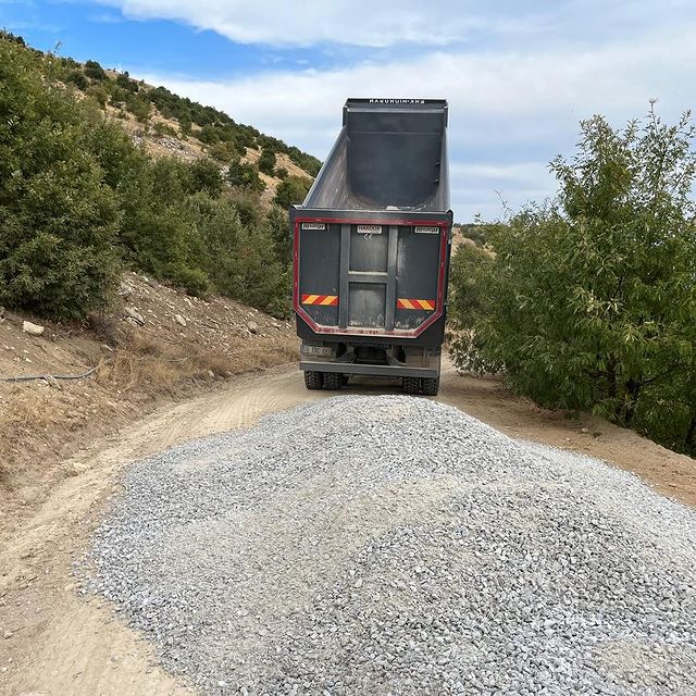 Keller Mahallesinde Yol Çalışması
