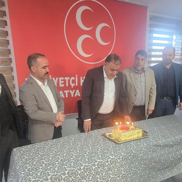 MHP Malatya İl Teşkilatından Anlamlı Doğum Günü Kutlaması