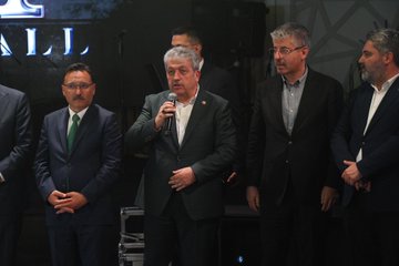 Kayseri Sanayi Odası Başkanı Mehmet Büyüksimitçi'nin Kızı Ayşen ile Yunus Kardeşin Düğün Merasimi