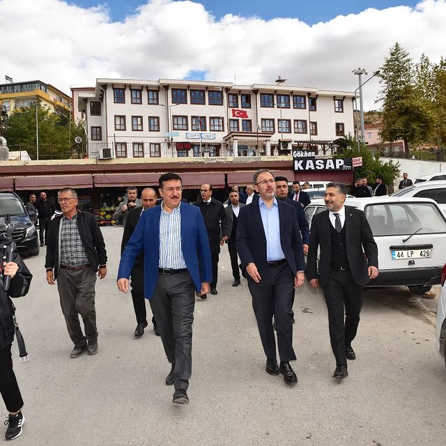 AK Parti İzmir Milletvekili Sayın Mehmet Muharrem Kasapoğlu Esnaf Ziyaretleri