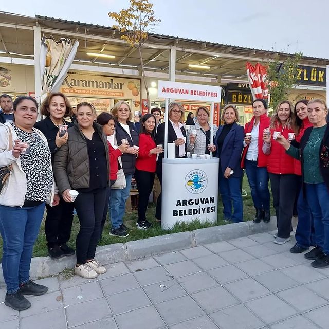 Arguvan'da Binlerce Kişi 29 Ekim Cumhuriyet Bayramı'nı Coşkuyla Kutladı