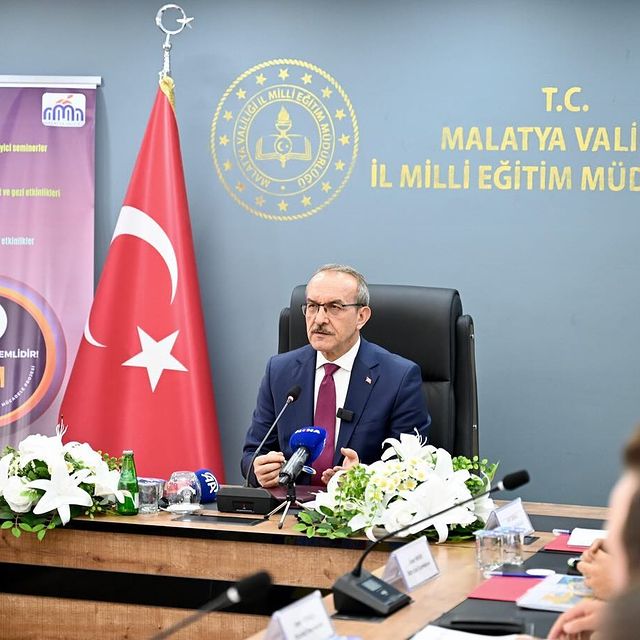 
    Malatya'da ÖNEM Projesi Bilgilendirme Toplantısı Yapıldı
  