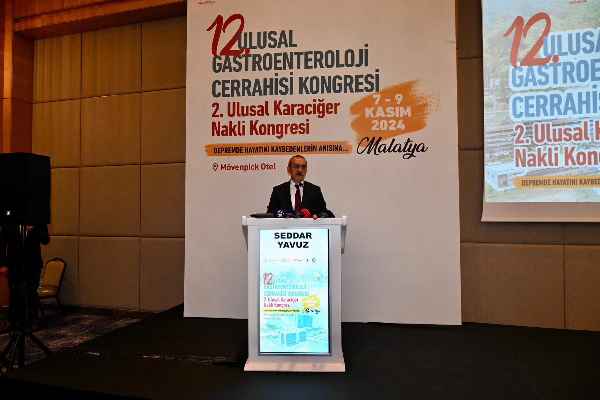 12. Ulusal Gastroenteroloji Cerrahisi Kongresi ve 2. Ulusal Karaciğer Nakli Kongresi Malatya'da Başladı