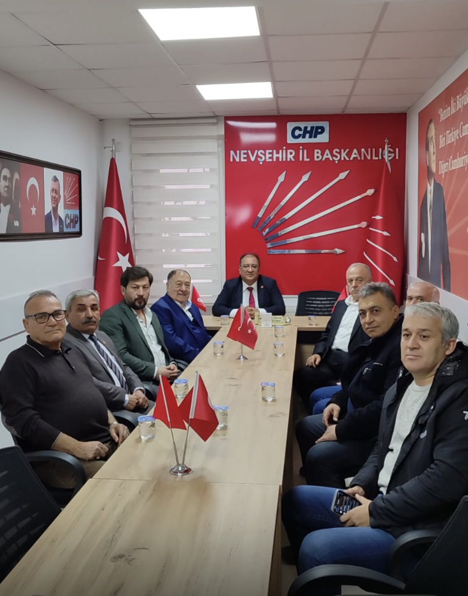 Yönetim Kurulu Başkanı ve Meclis Başkanı CHP İl Başkanı ve Yönetimini Ziyaret Etti