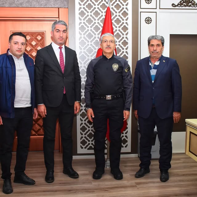 Burdur Isparta Elazığlılar Yardımlaşma ve Dayanışma Derneği, İl Emniyet Müdürü Arif Çankal'ı ziyaret etti